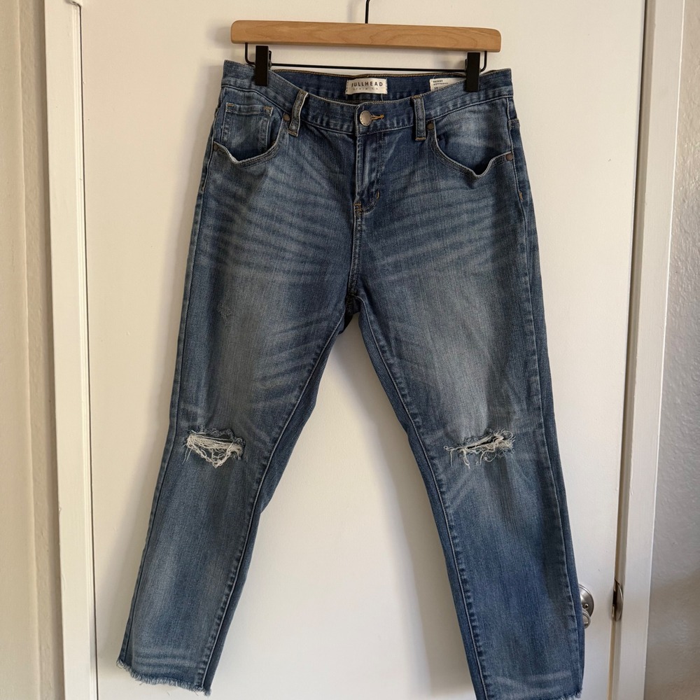 Bullhead Denim Boyfriend Jeans Size 29 Raw Hem Boho Skater Granolagirl
